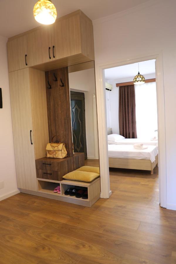 Daniel City Center Apartment Berat Bagian luar foto