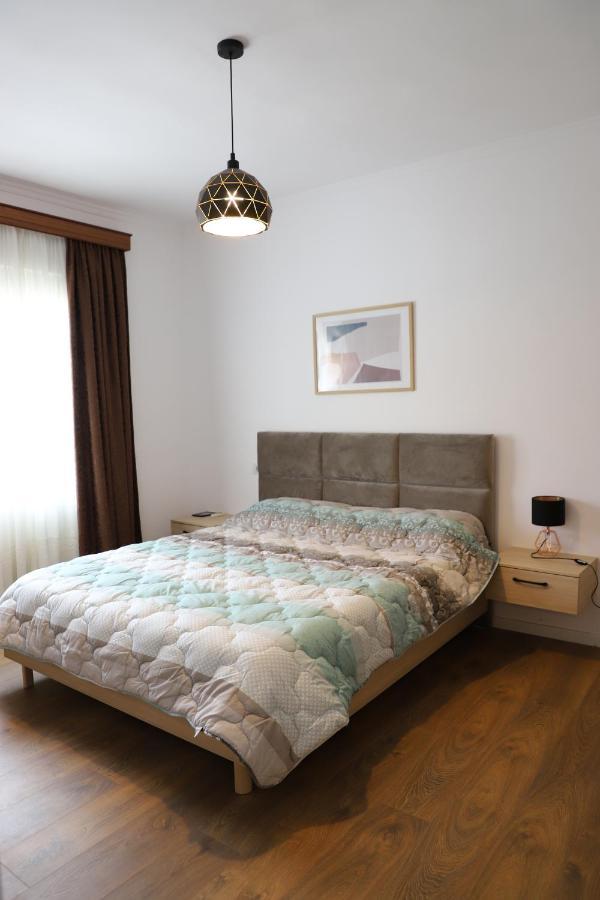Daniel City Center Apartment Berat Bagian luar foto
