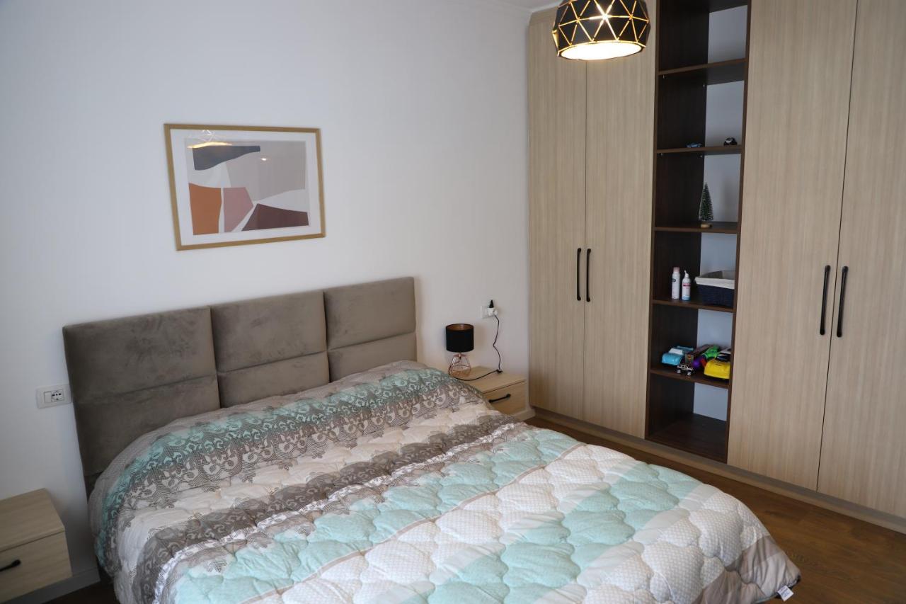 Daniel City Center Apartment Berat Bagian luar foto