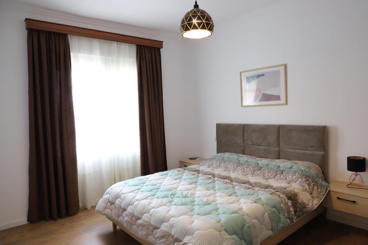 Daniel City Center Apartment Berat Bagian luar foto